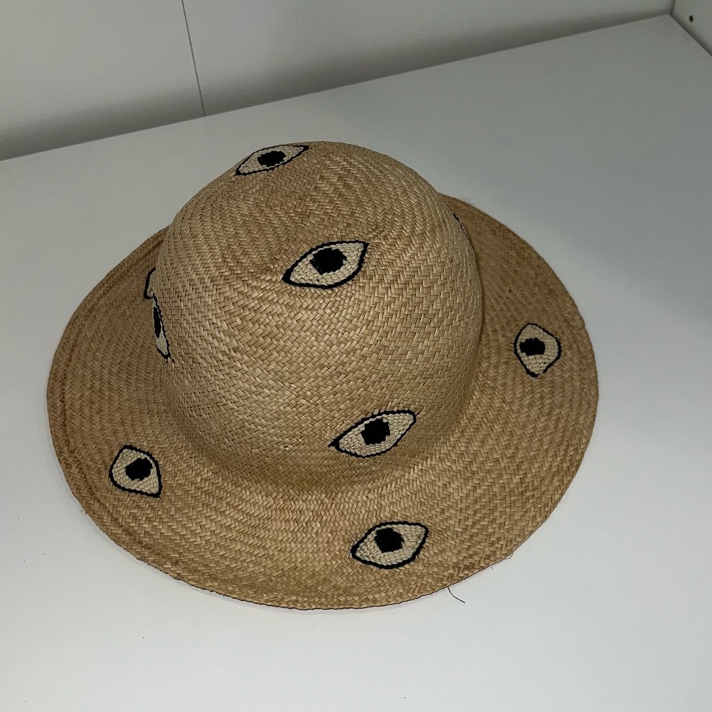 Kids Tan Straw Hat with Eye Design
